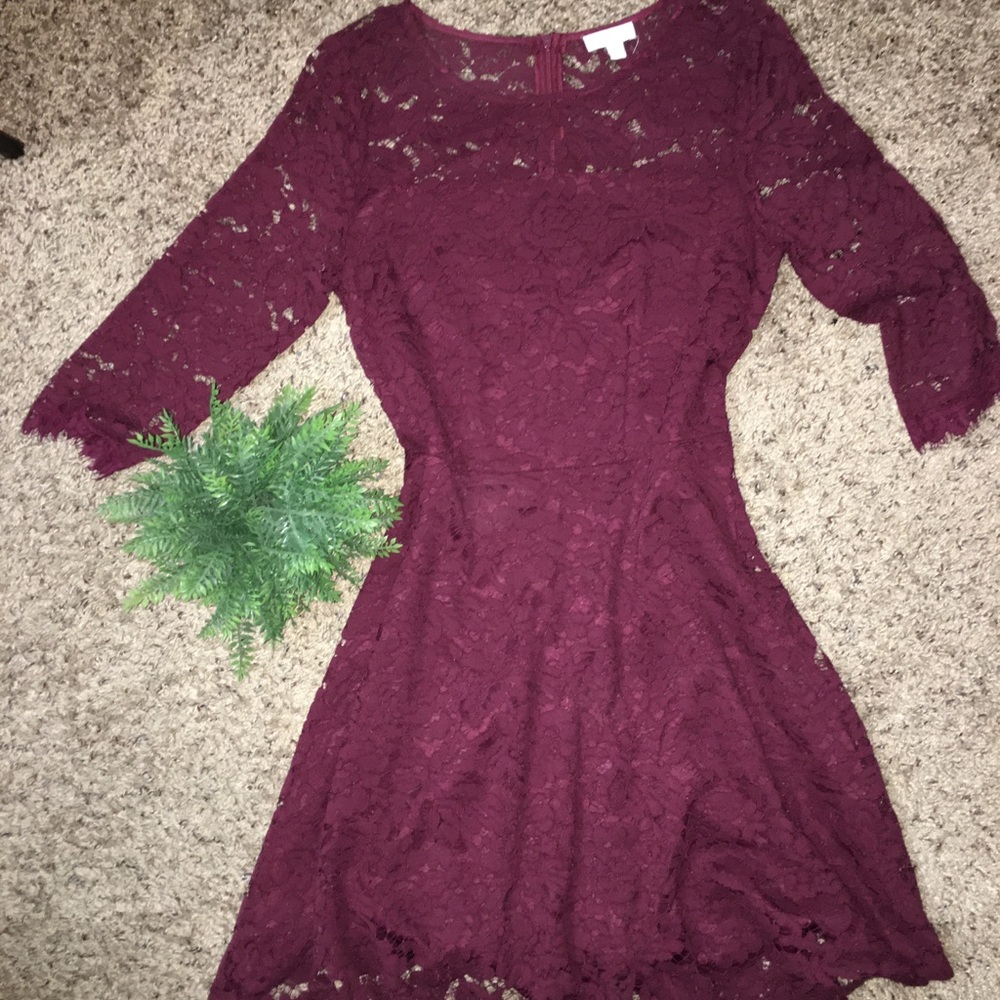 Lace dress